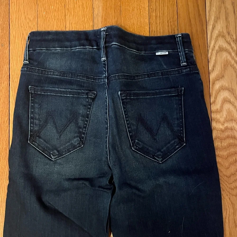 Looker High-Rise Ankle Fray Skinny Jeans in Tongue And Chic - Picture 3 of 9